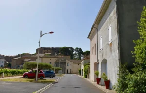 Vue de la face nord du Château. Photo datée de 14 juin 2022.